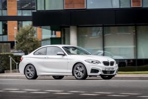 BMW M240i Coupe 2017 года (UK)